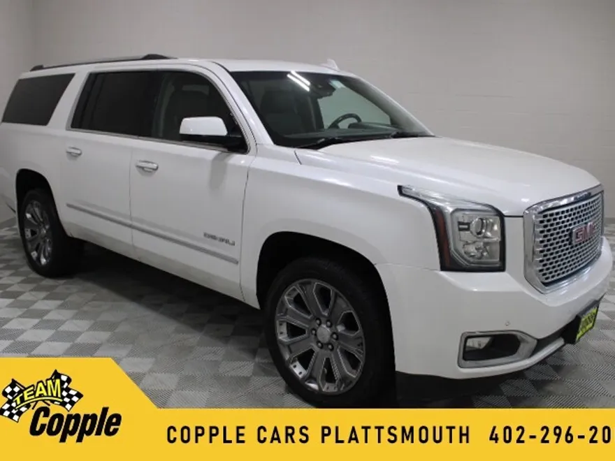 2016 Gmc Yukon XL Denali photo 1