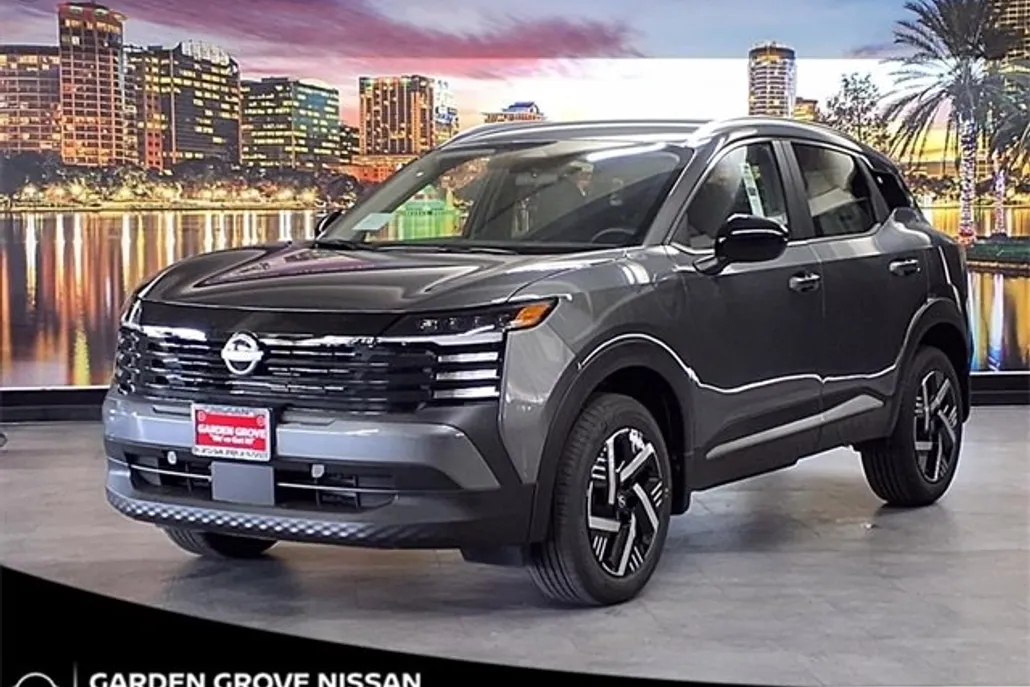 2026 Nissan Kicks SV photo 1