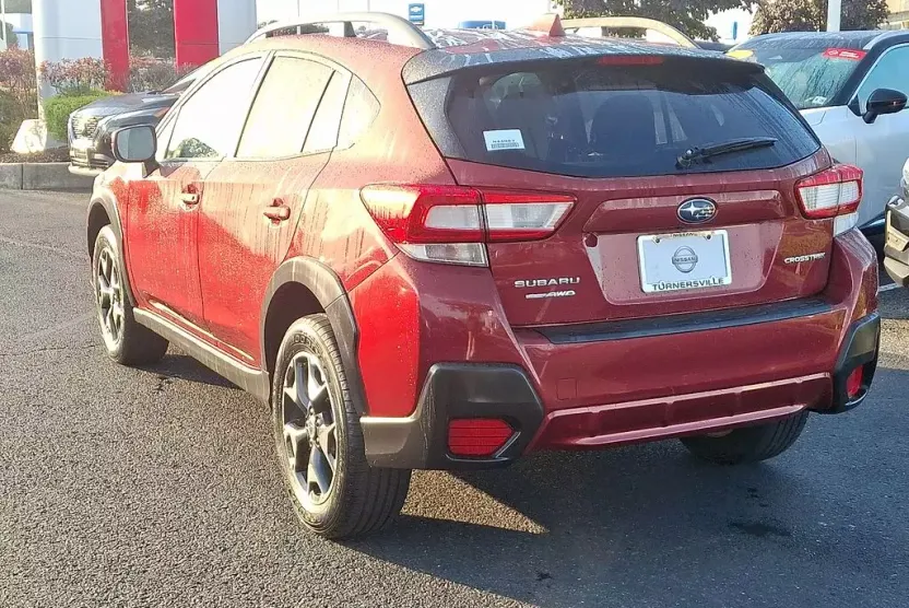 2018 Subaru Crosstrek 2.0i Premium photo 1