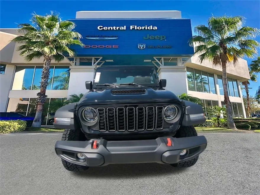 2025 Jeep Gladiator Mojave photo 1