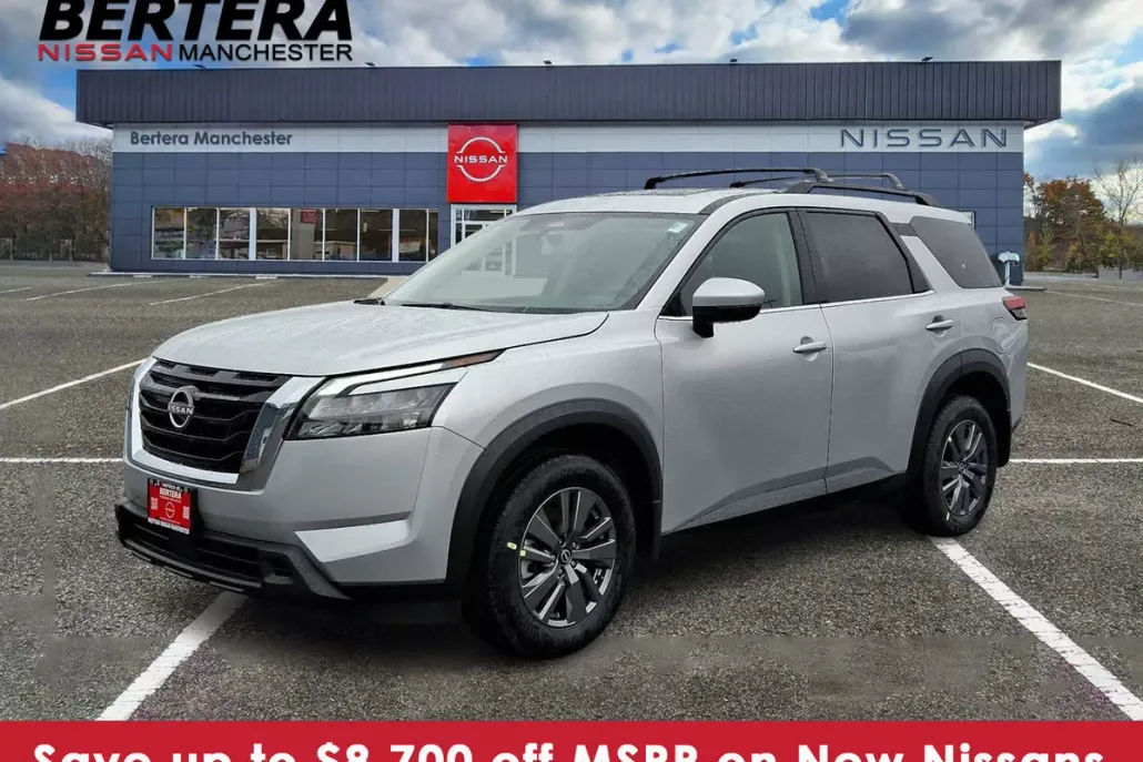 2025 Nissan Pathfinder SV photo 1