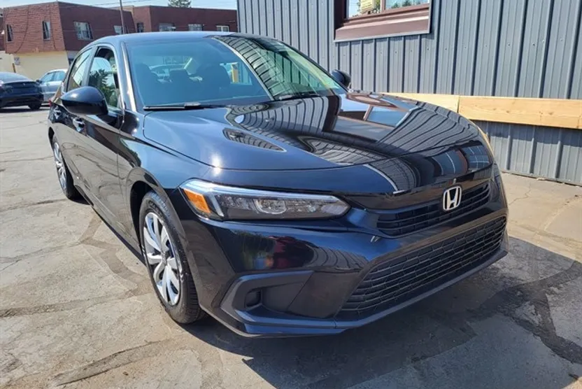 2022 Honda Civic LX photo 1