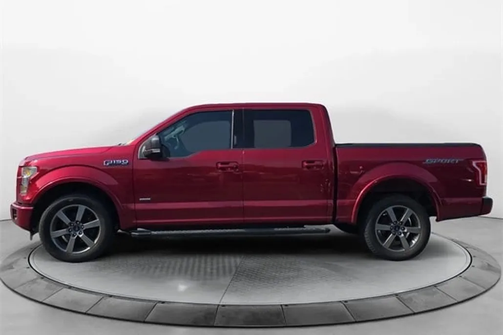 2015 Ford F-150 XLT photo 1