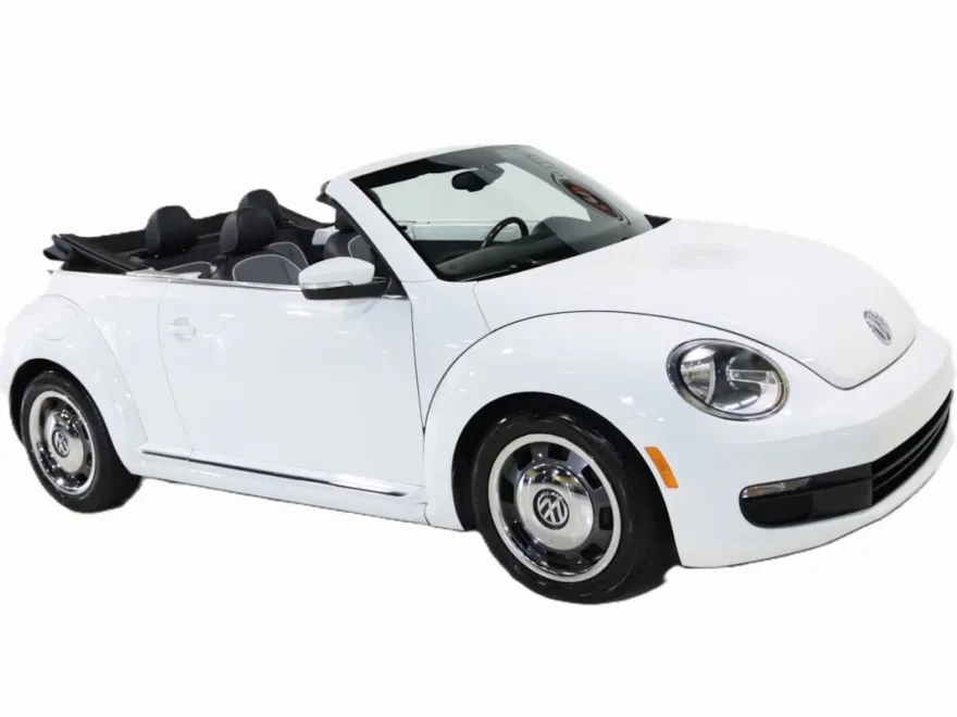 2016 Volkswagen Beetle Convertible 1.8T S photo 1