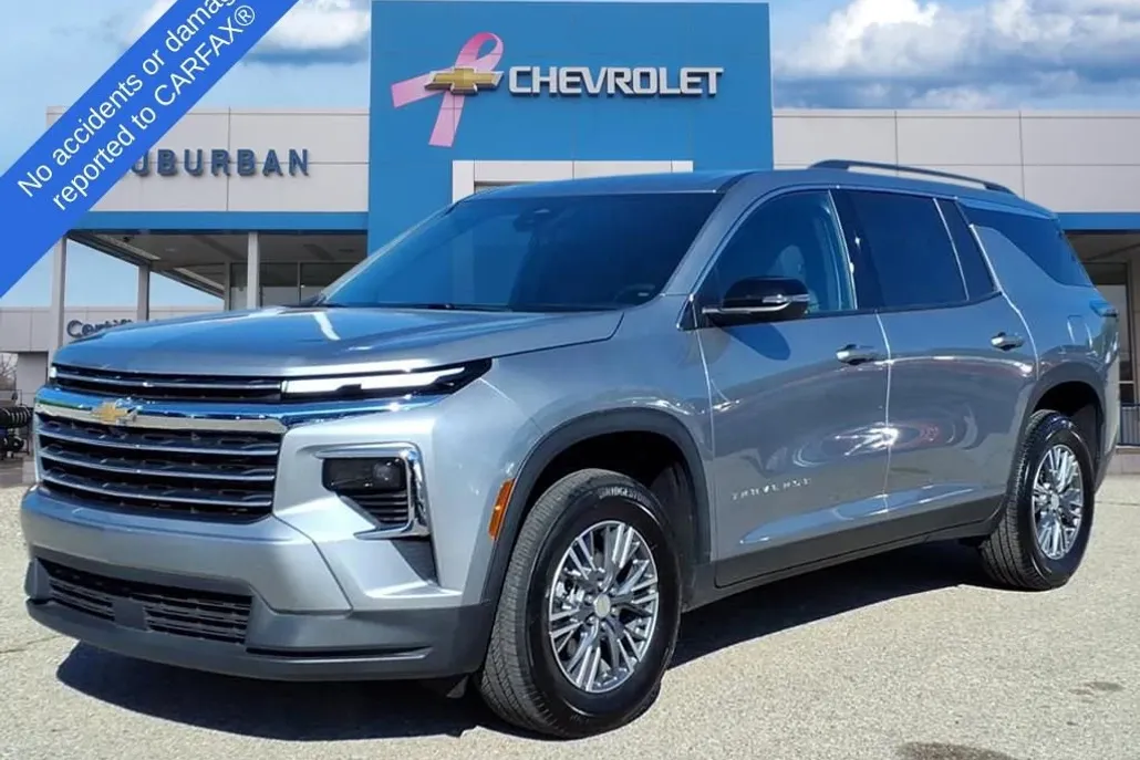 2025 Chevrolet Traverse photo 1