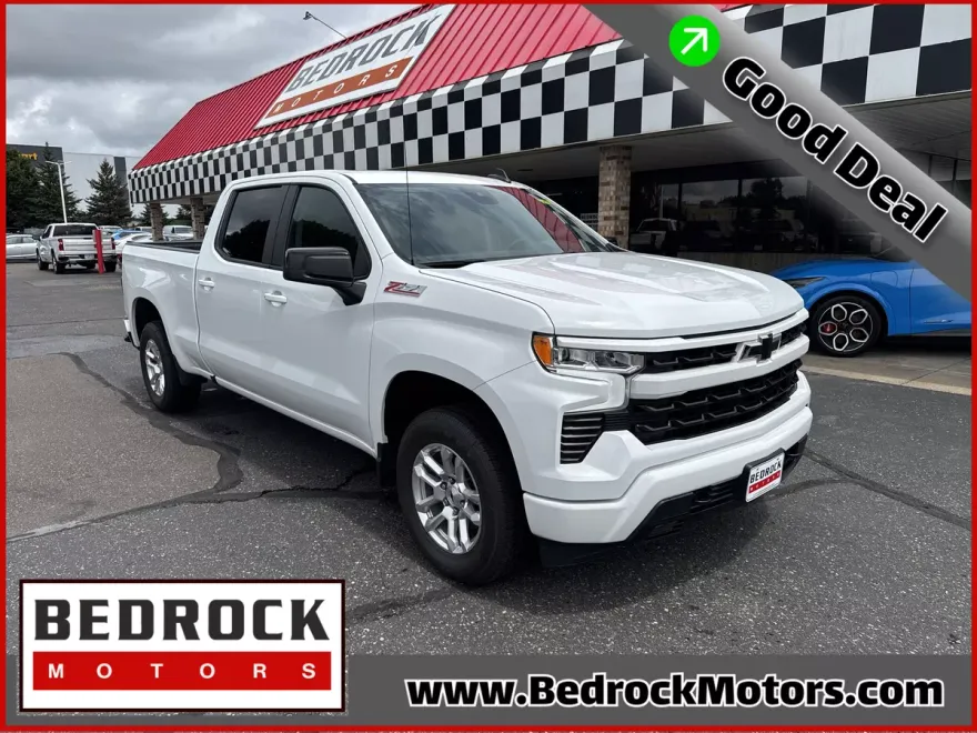 2023 Chevrolet Silverado 1500 RST photo 1