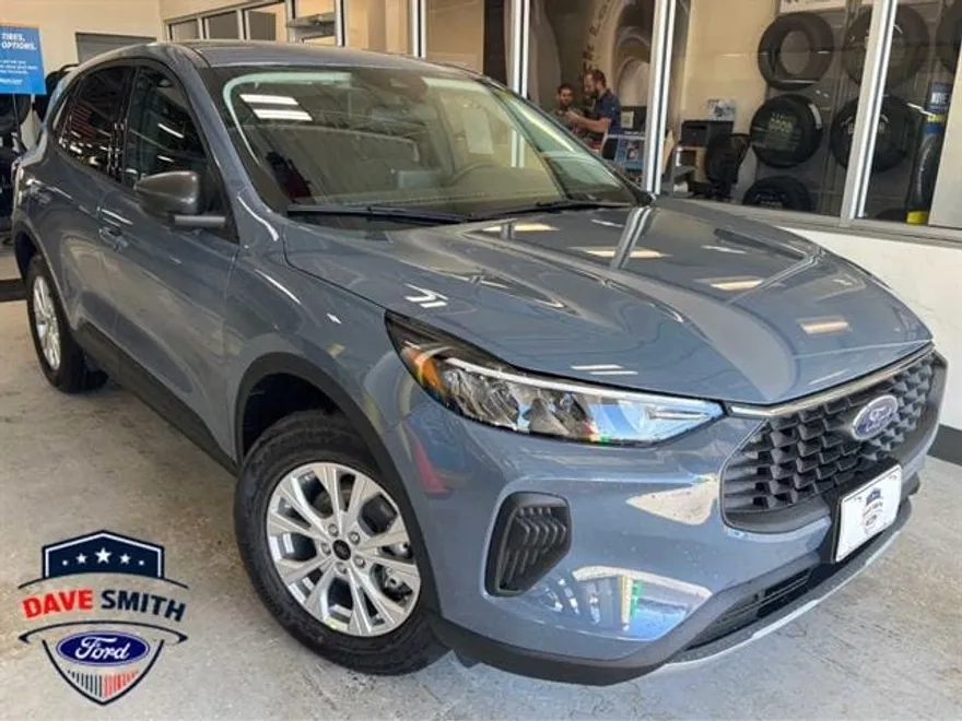 2025 Ford Escape Active photo 1