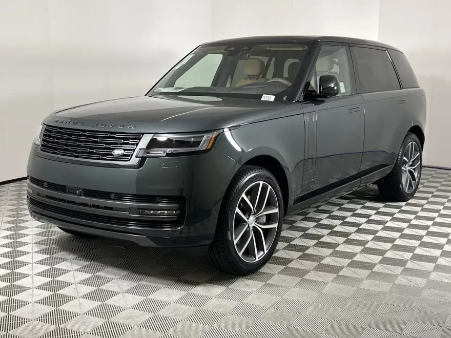 2025 Land Rover Range Rover SE photo 1