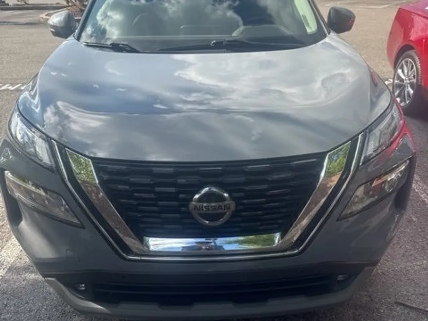 2021 Nissan Rogue SL photo 1