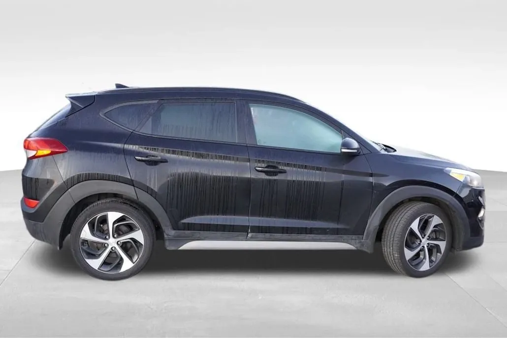 2018 Hyundai Tucson Value photo 1