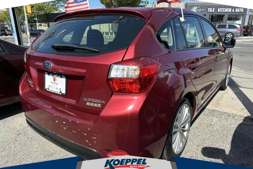 2014 Subaru Impreza 2.0i Premium photo 1