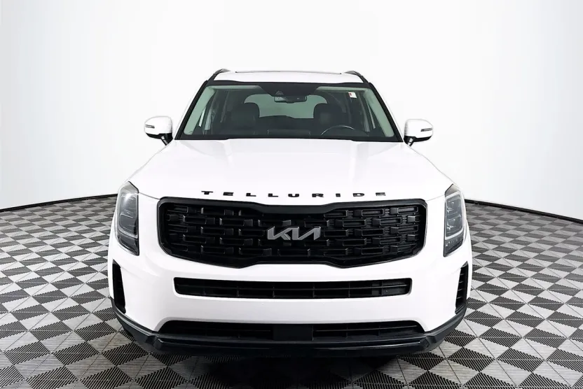 2022 Kia Telluride EX photo 1