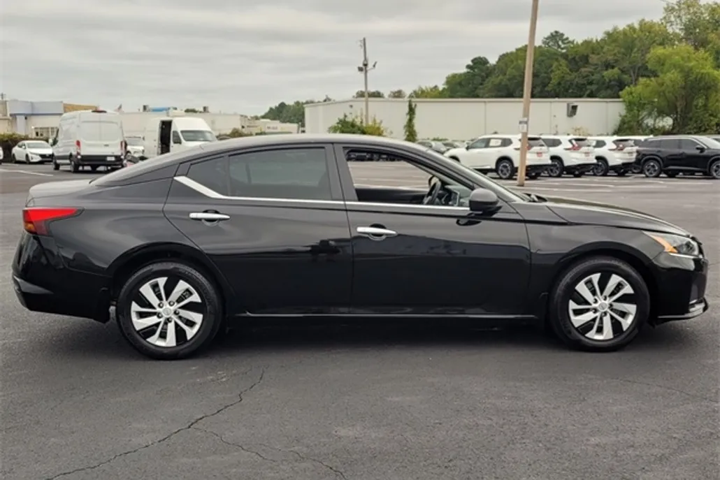 2025 Nissan Altima 2.5 S photo 1