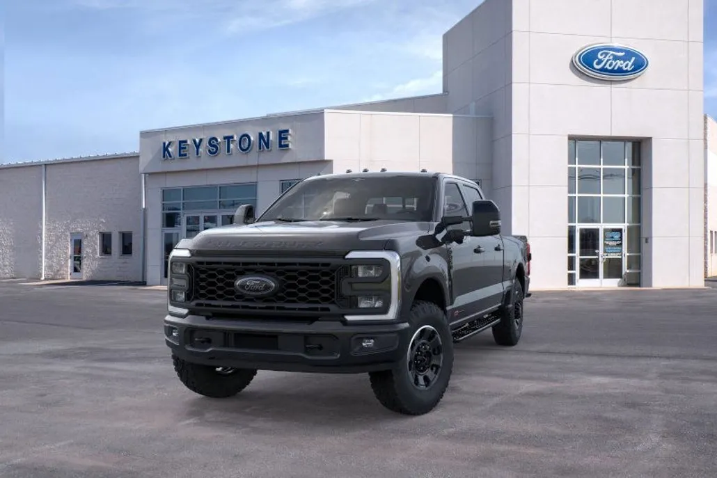2025 Ford F-350 photo 1