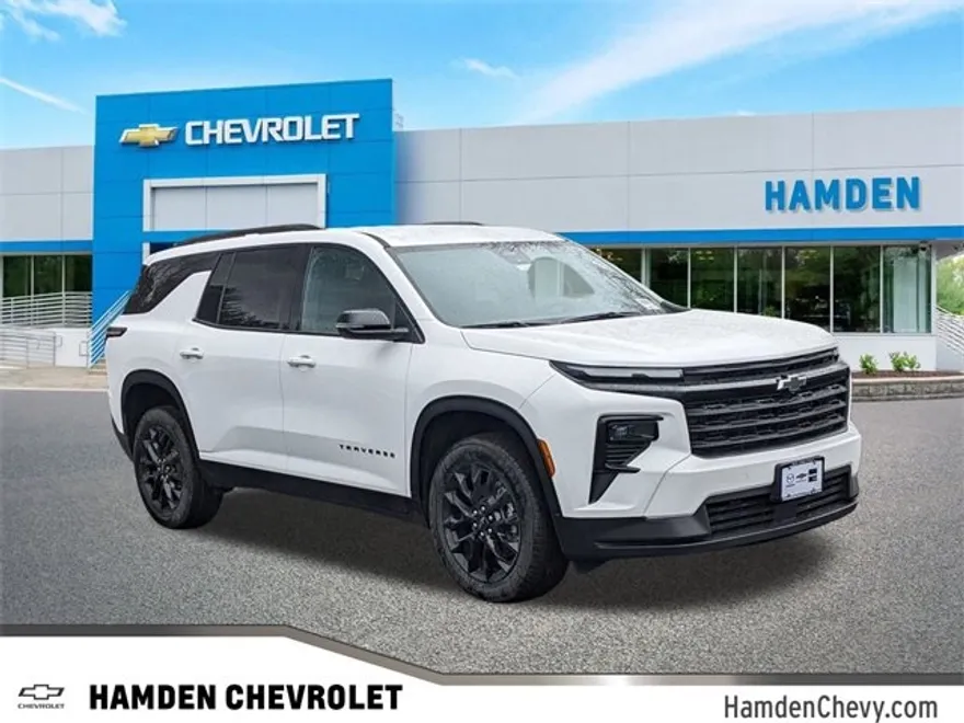 2025 Chevrolet Traverse photo 1