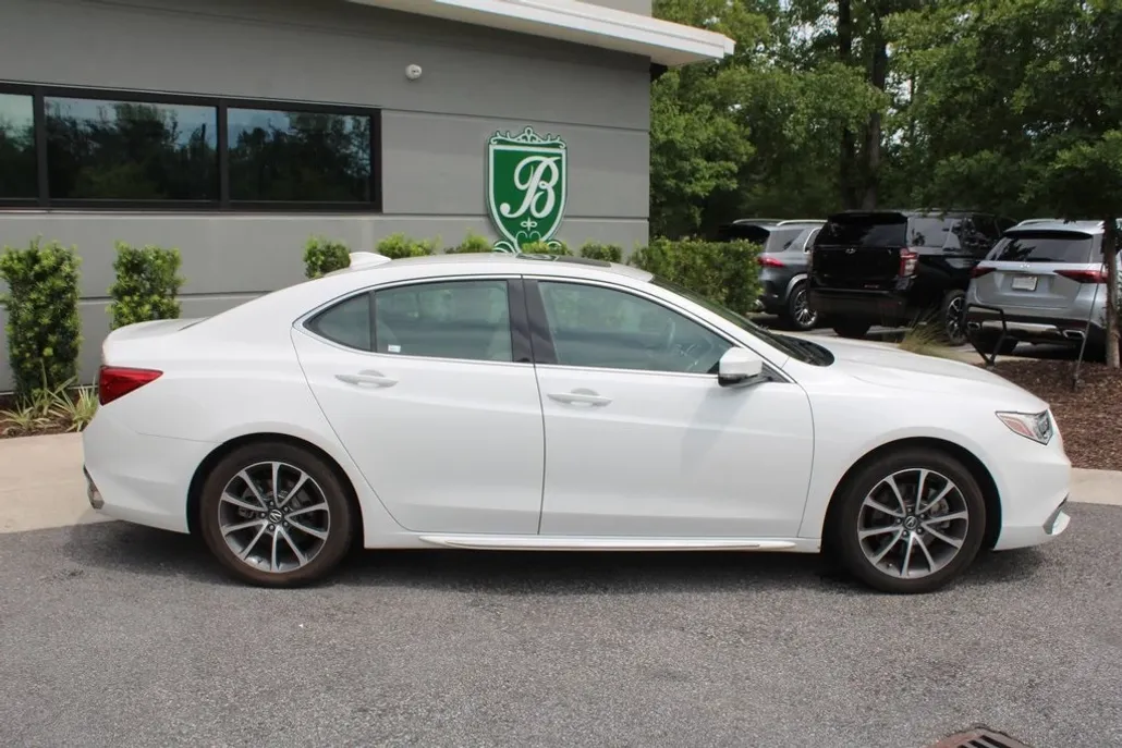 2018 Acura TLX 3.5L Technology photo 1