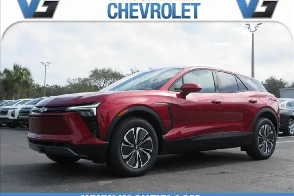 2025 Chevrolet Blazer EV photo 1