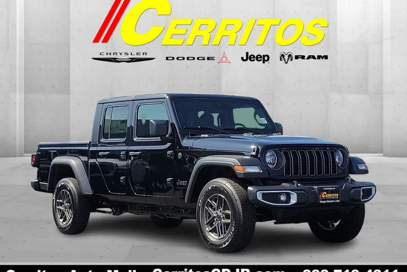 2025 Jeep Gladiator Sport S photo 1