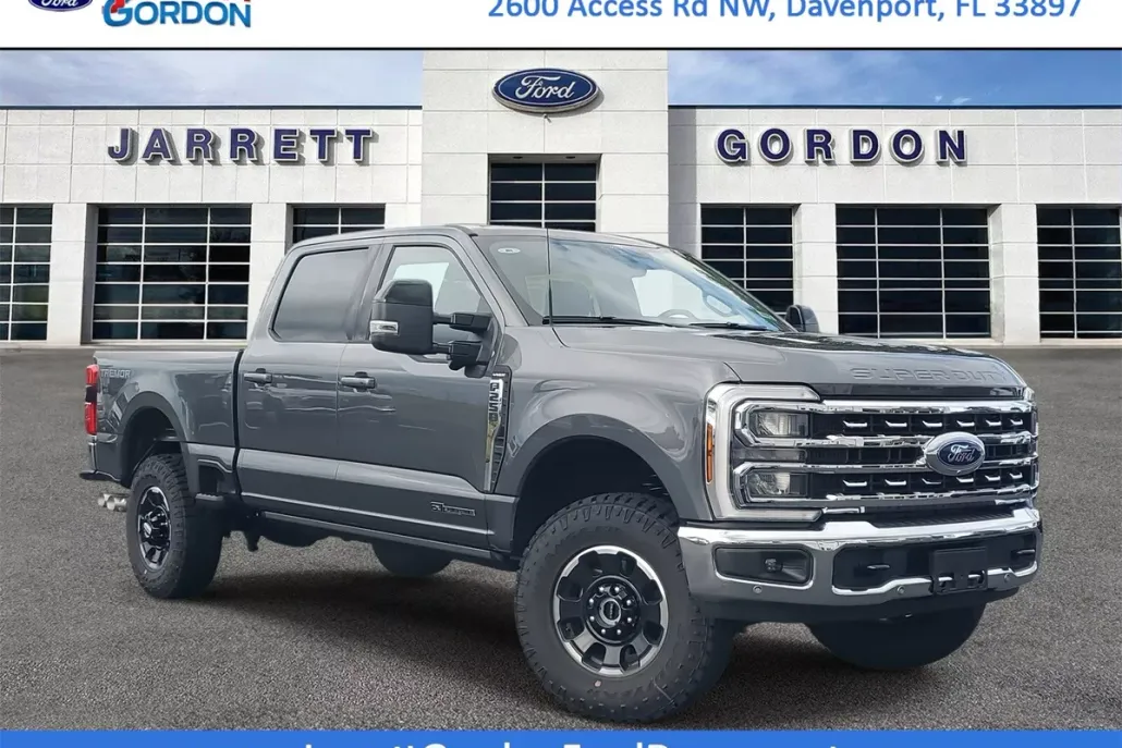 2026 Ford F-250 Lariat photo 1