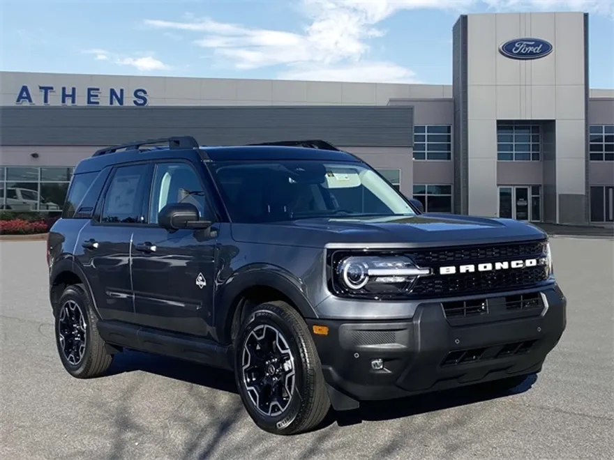 2025 Ford Bronco Sport Outer Banks photo 1