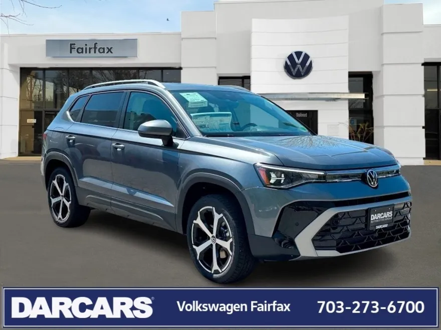 2025 Volkswagen Taos SEL photo 1