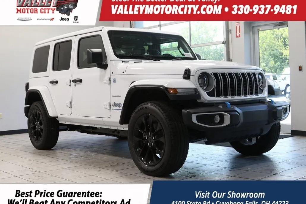 2024 Jeep Wrangler Sahara 4xe photo 1