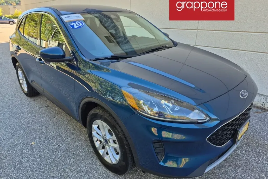 2020 Ford Escape SE photo 1