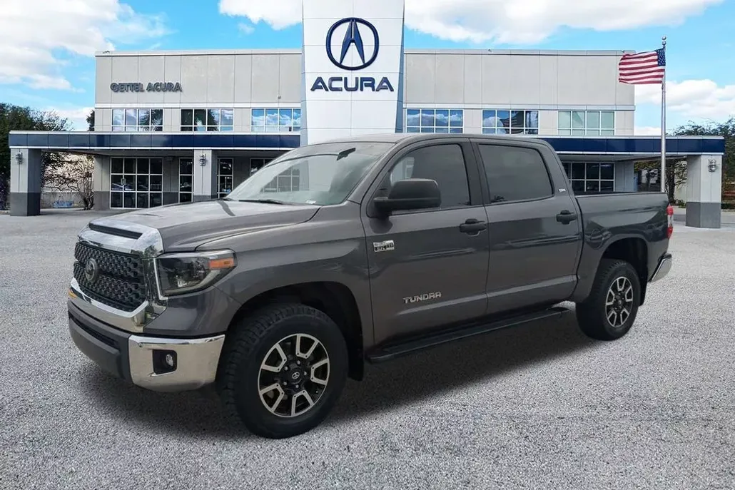 2021 Toyota Tundra SR5 photo 1