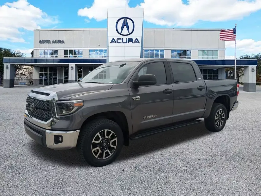 2021 Toyota Tundra SR5 photo 1