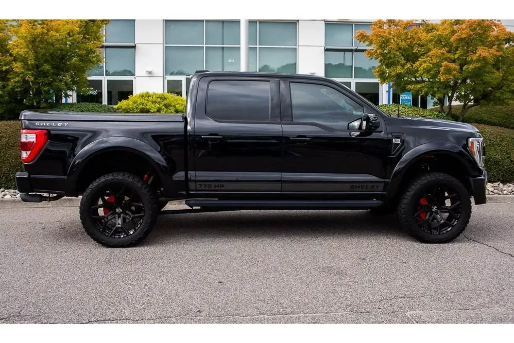 2023 Ford F-150 photo 1