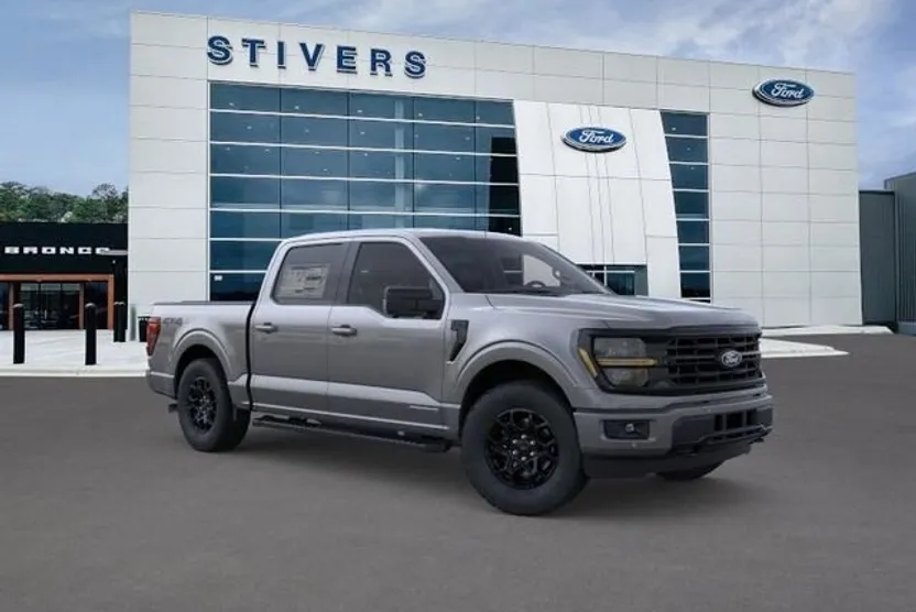 2025 Ford F-150 XLT photo 1