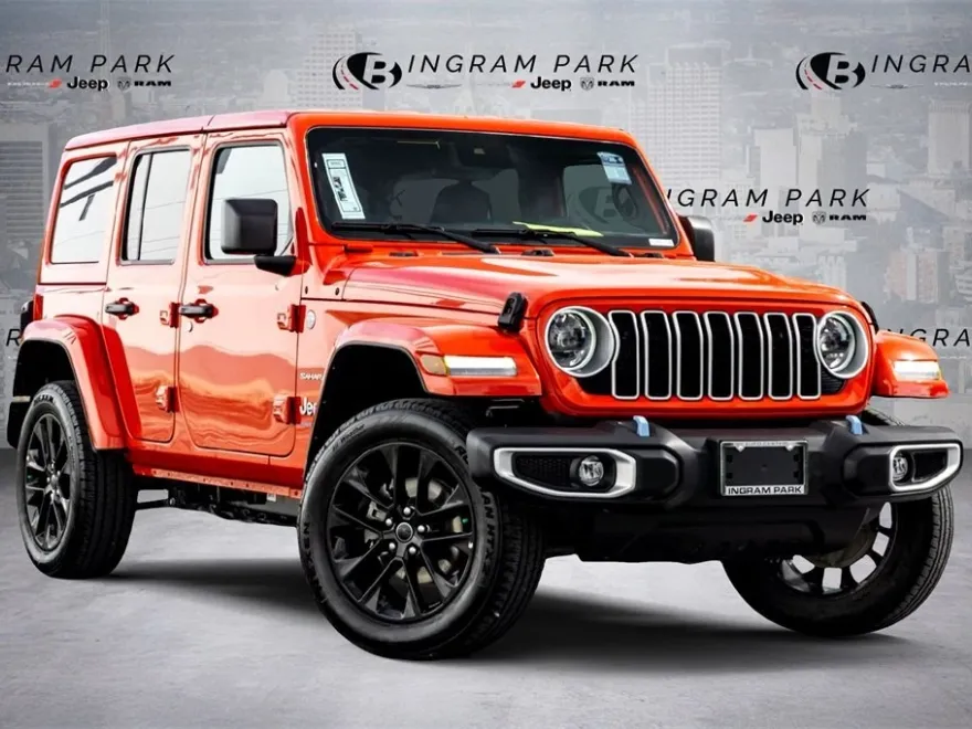 2024 Jeep Wrangler Sahara 4xe photo 1