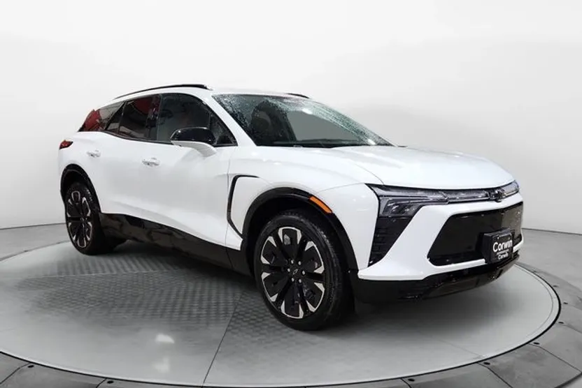 2024 Chevrolet Blazer EV RS photo 1