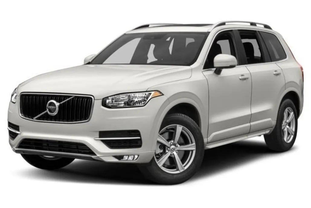 2018 Volvo XC90 T5 Momentum photo 1