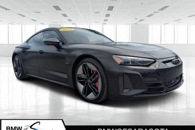 2022 Audi RS e-tron GT Base photo 1