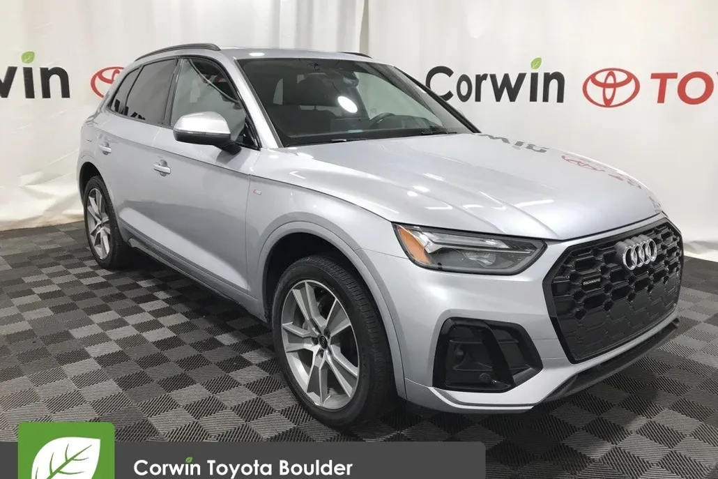 2025 Audi Q5 45 S line Premium photo 1