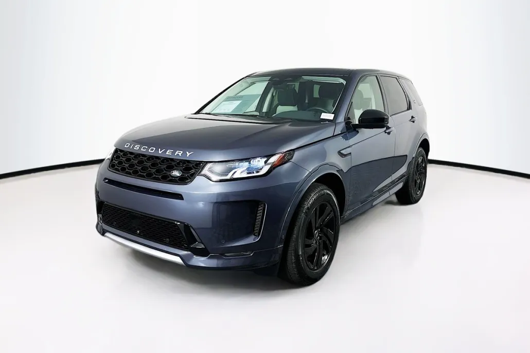 2024 Land Rover Discovery Sport S photo 1