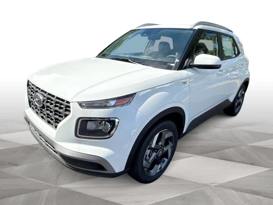 2025 Hyundai Venue SEL photo 1
