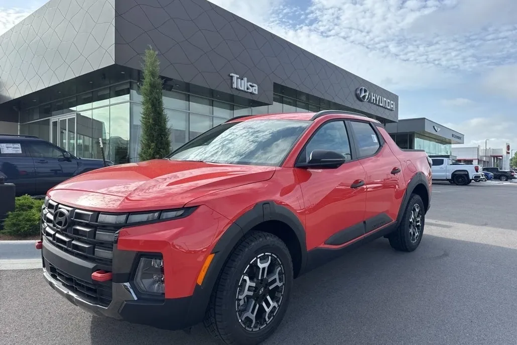 2025 Hyundai Santa Cruz XRT photo 1