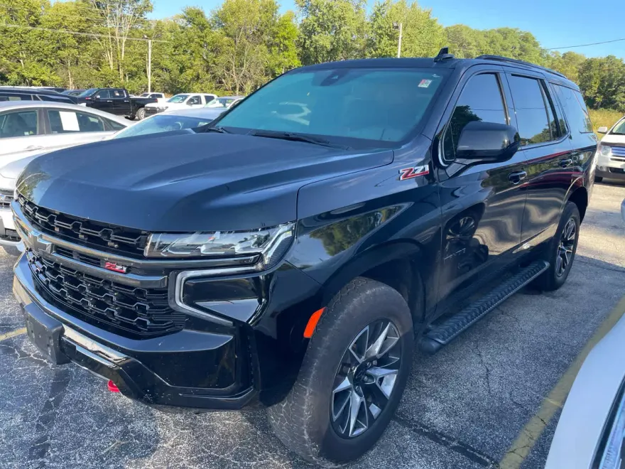 2021 Chevrolet Tahoe Z71 photo 1