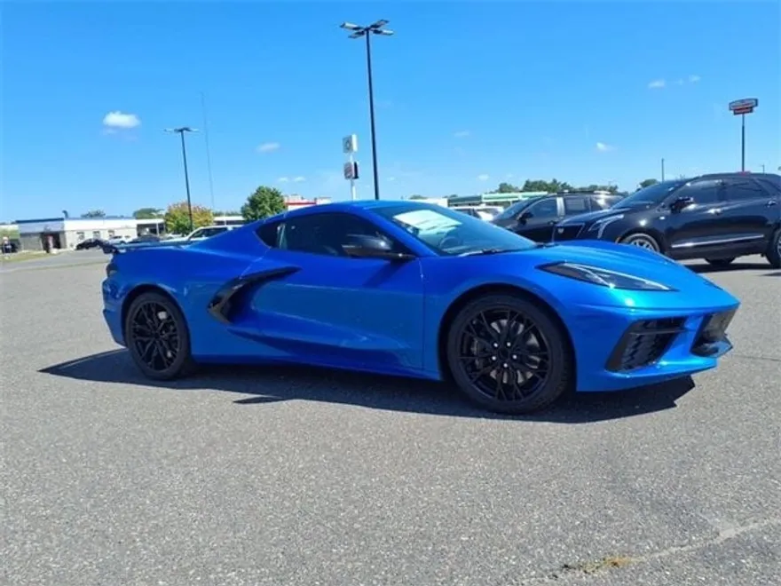 2026 Chevrolet Corvette Stingray 2LT photo 1