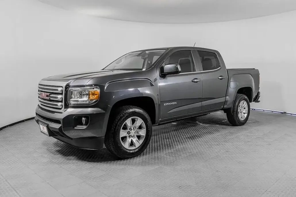 2017 Gmc Canyon SLE photo 1