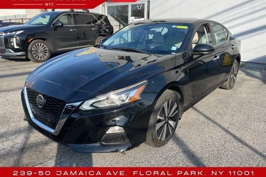 2021 Nissan Altima 2.5 photo 1