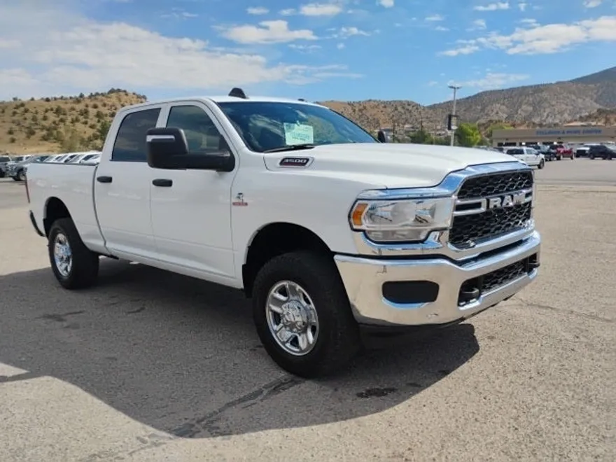 2024 Ram 3500 Tradesman photo 1