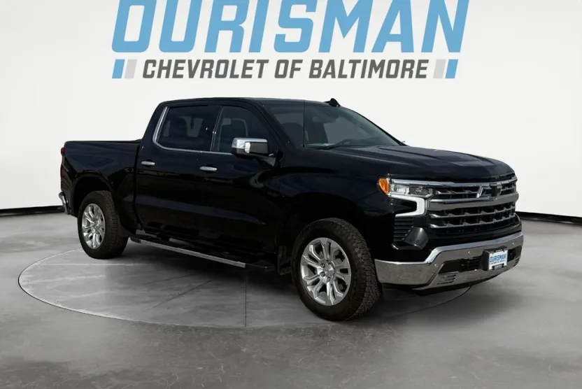 2025 Chevrolet Silverado 1500 LTZ photo 1