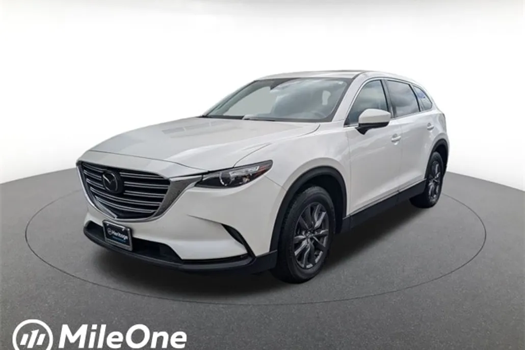 2023 Mazda CX-9 Touring photo 1