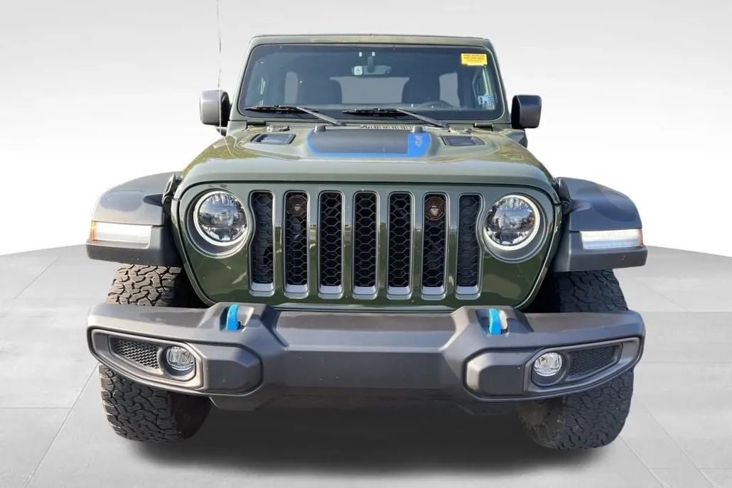 2023 Jeep Wrangler Rubicon 4xe photo 1