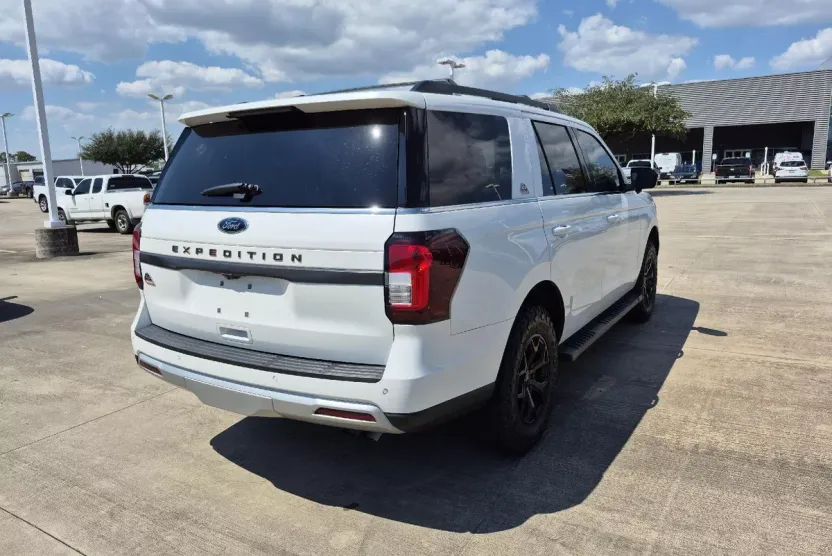 2022 Ford Expedition Timberline photo 1