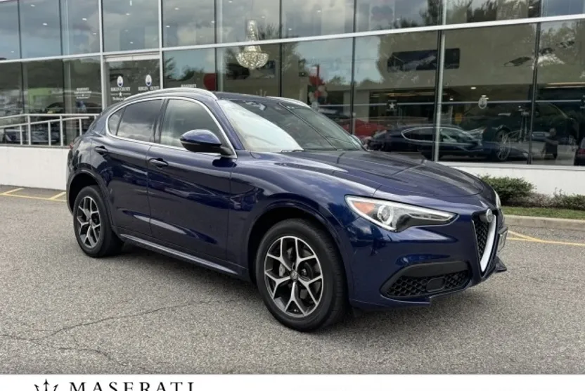2020 Alfa Romeo Stelvio Ti photo 1