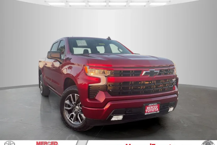 2023 Chevrolet Silverado 1500 RST photo 1